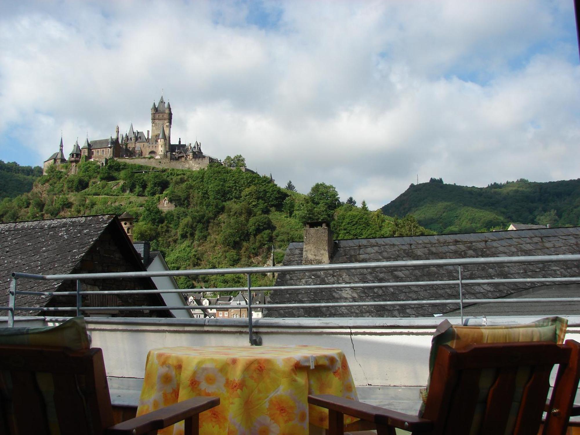 Pension Elisabeth Cochem Exterior photo