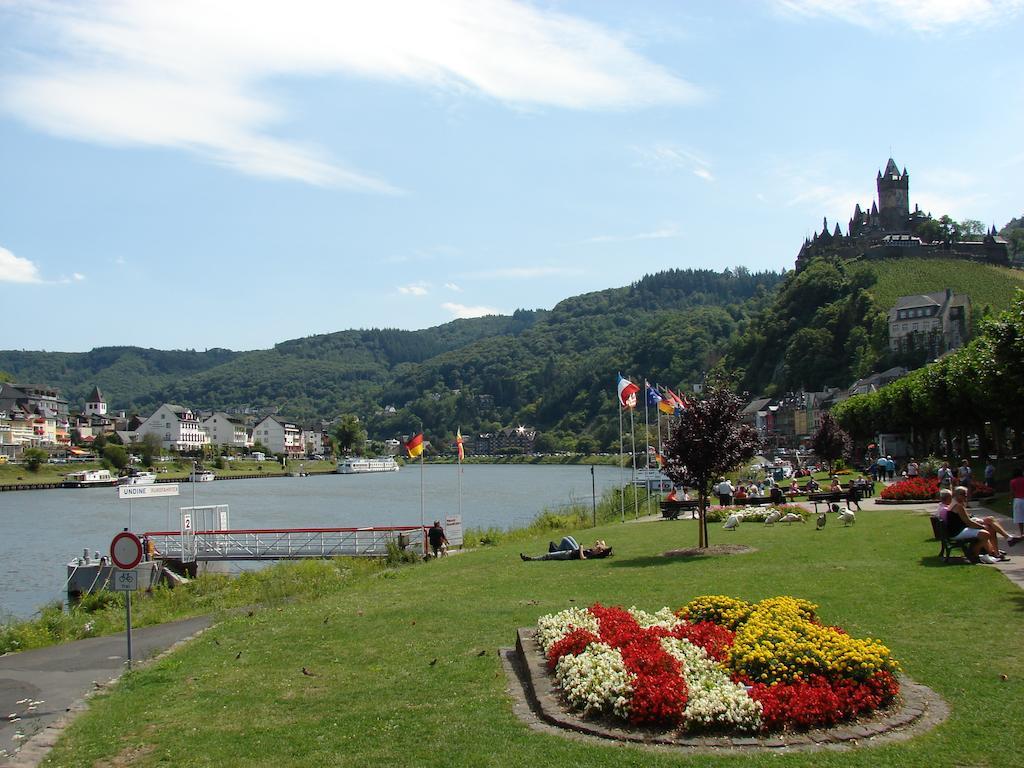 Pension Elisabeth Cochem Exterior photo